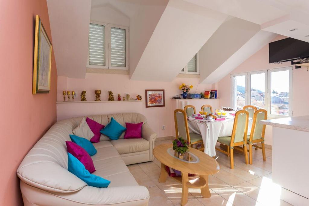 Holiday Home Mila Ντουμπρόβνικ Εξωτερικό φωτογραφία