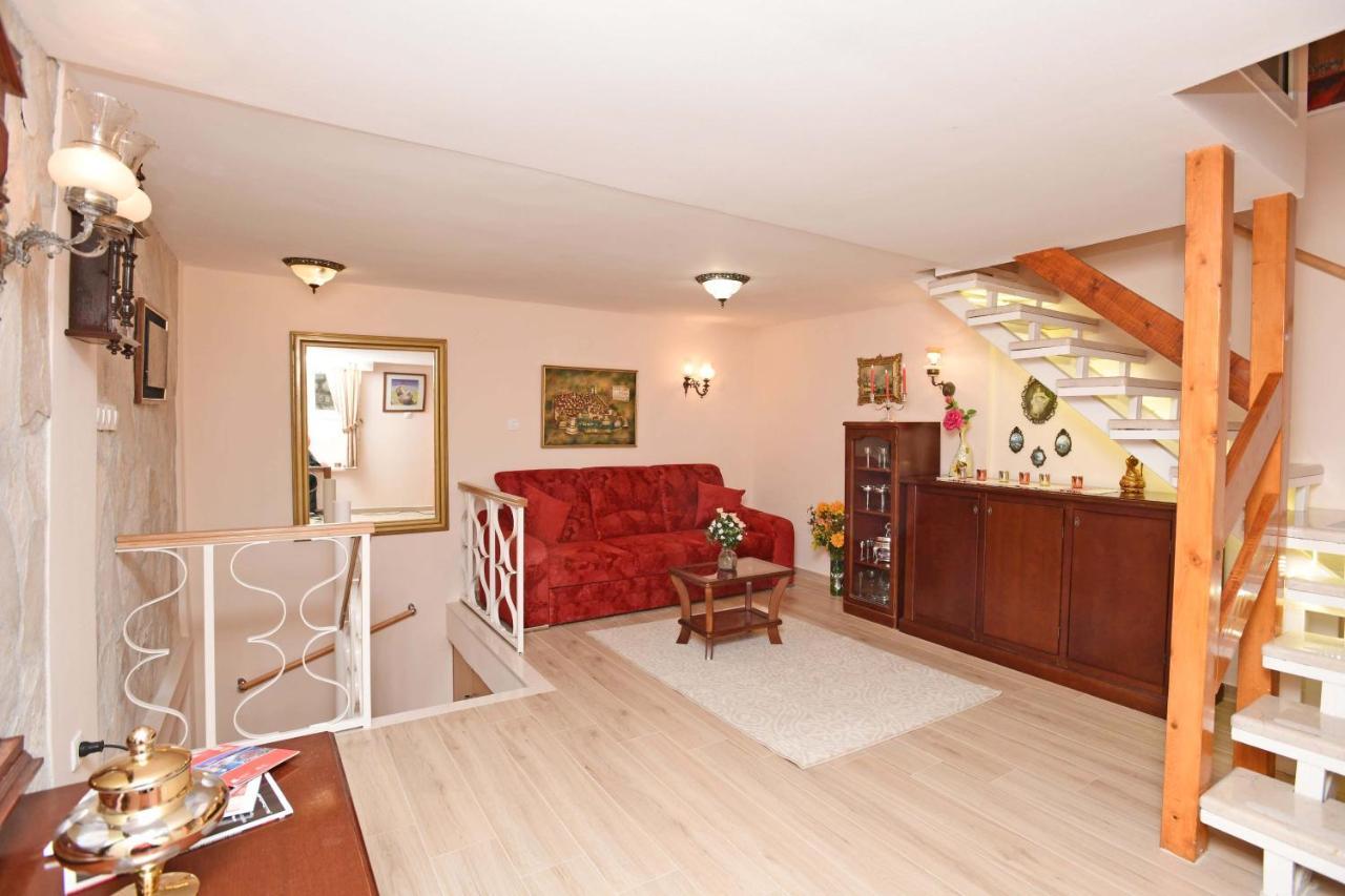 Holiday Home Mila Ντουμπρόβνικ Εξωτερικό φωτογραφία